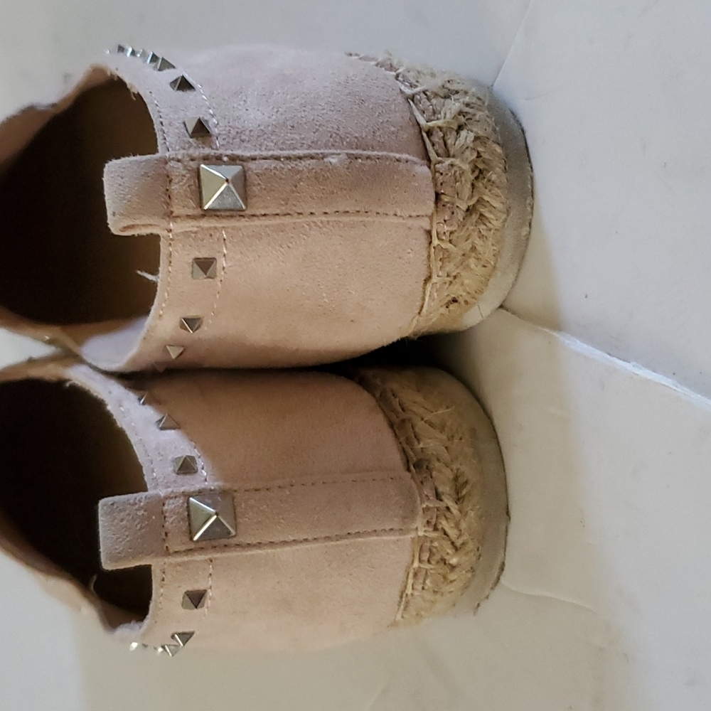 Marc Fisher Chequer Espadrille Slip-Ons With Studs Size 7M - Picture 4 of 9